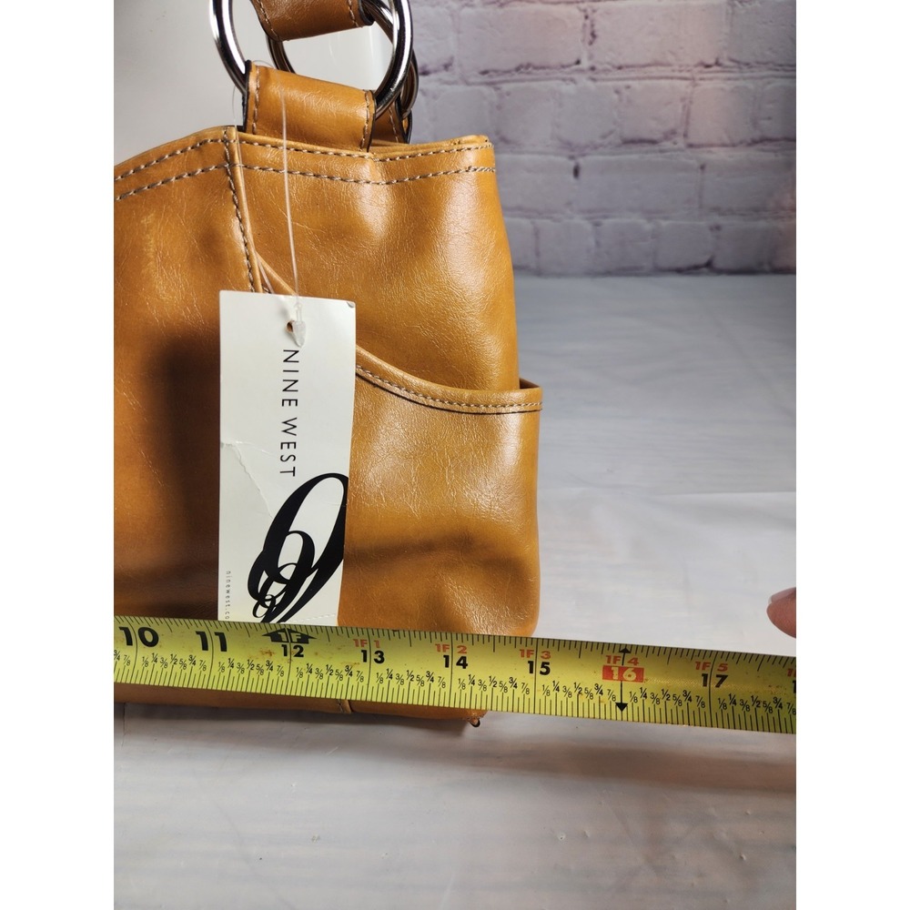 Stylish Nine West Tan Leather Purse Handbag Medium Size NWT - Picture 7 of 8
